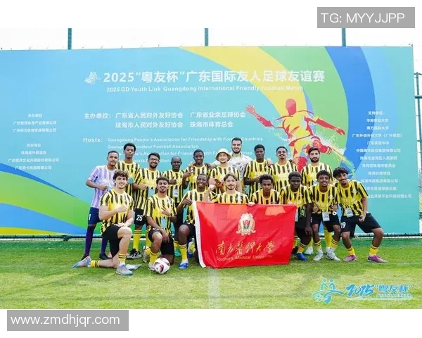 当足球世界陷入危机时球星们化身英雄用热血与梦想拯救绿茵赛场