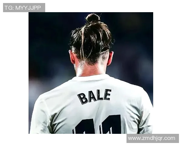 足球球星马赛克头像男引发热议 神秘面容背后的精彩故事与职业成就揭秘